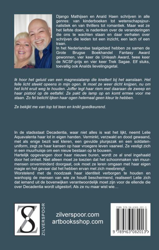 Maskerade / Decadentia / 2 achterkant