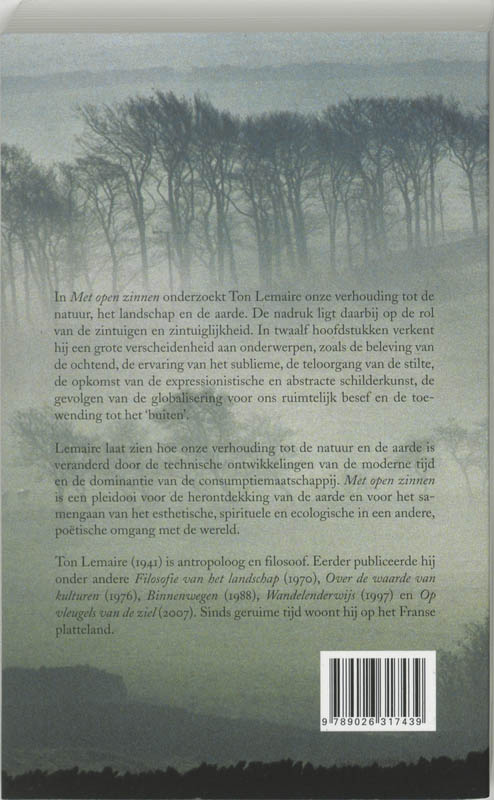 Met open zinnen achterkant