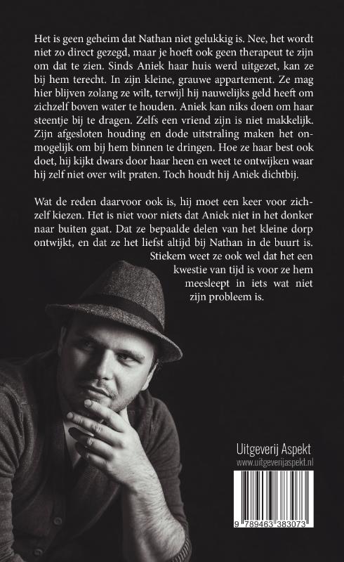 ... en de wereld zal het nooit weten achterkant